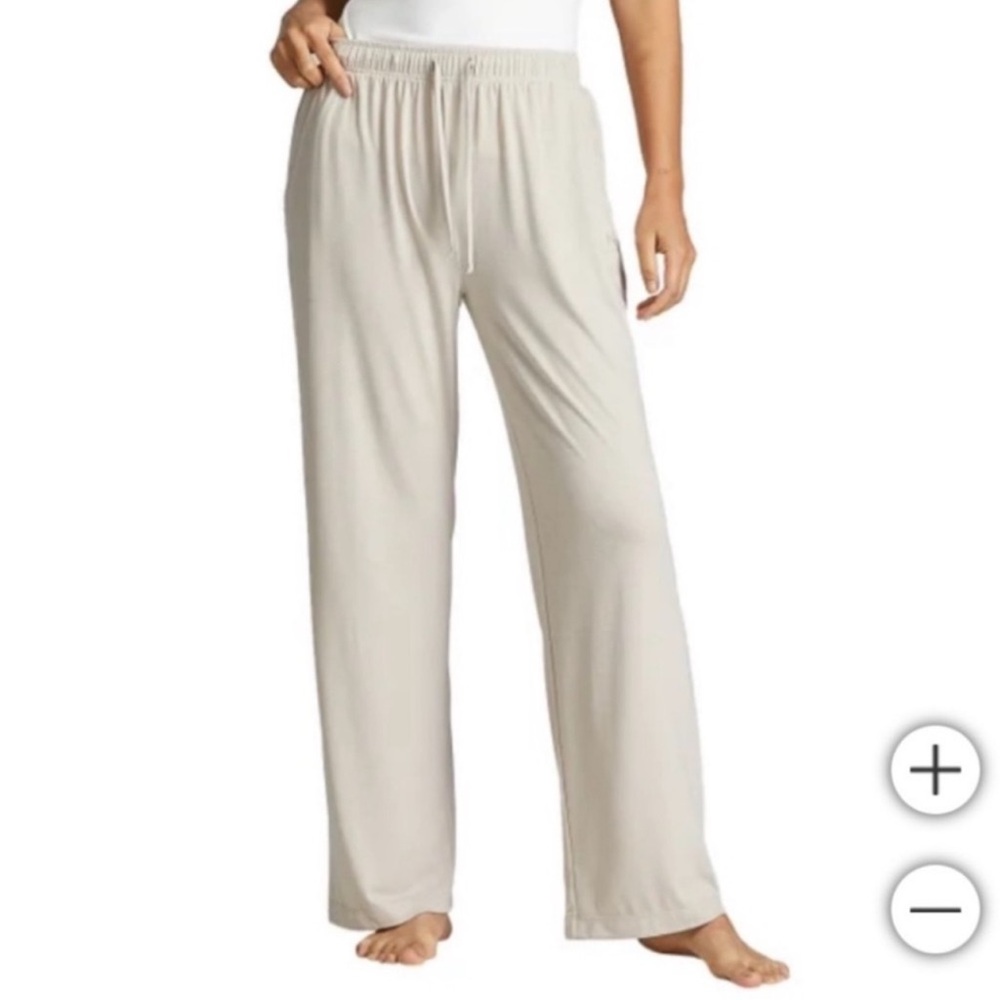 XL: 💛 Natori Lounge Pants Beige